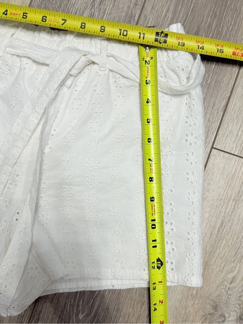 White Cotton Eyelet Tie-Waist (removable belt) Women's Shorts